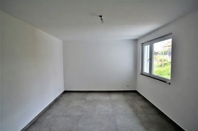 3.5 Zimmer Wohnung, 2950 Courgenay