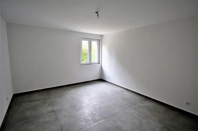 4.5 Zimmer Wohnung, 2950 Courgenay
