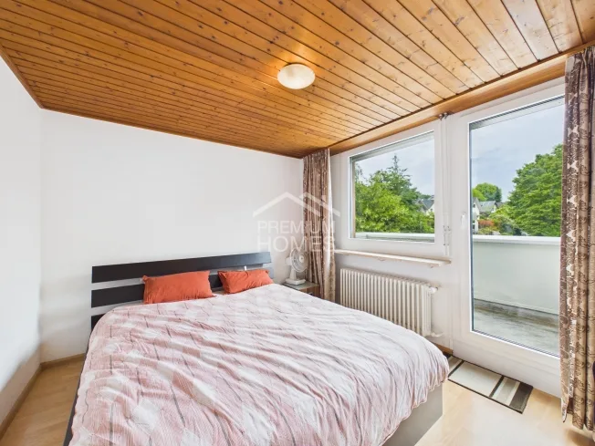 6.5 Zimmer Einfamilienhaus, 4106 Therwil