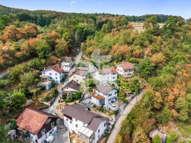 Naturnah wohnen mit rustikalem Charme und grosszügiger Terrasse – Foto 13 von 13