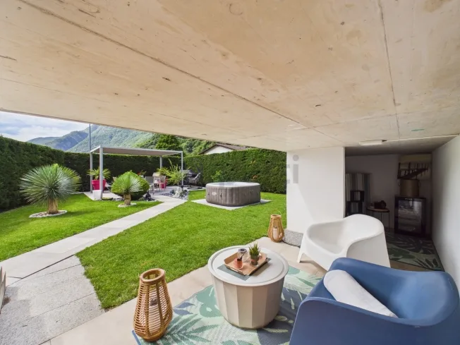 6.5 Zimmer Einfamilienhaus, 6527 Lodrino