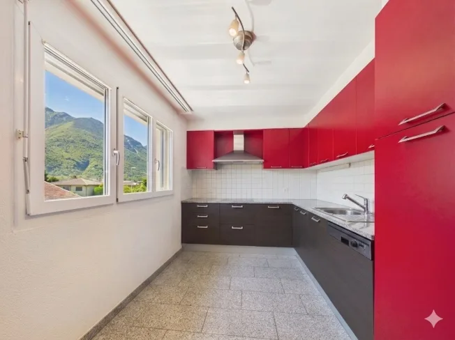 4.5 Zimmer Attikawohnung, 6532 Castione