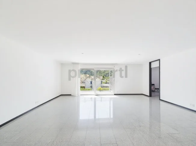 4.5 Zimmer Attikawohnung, 6532 Castione