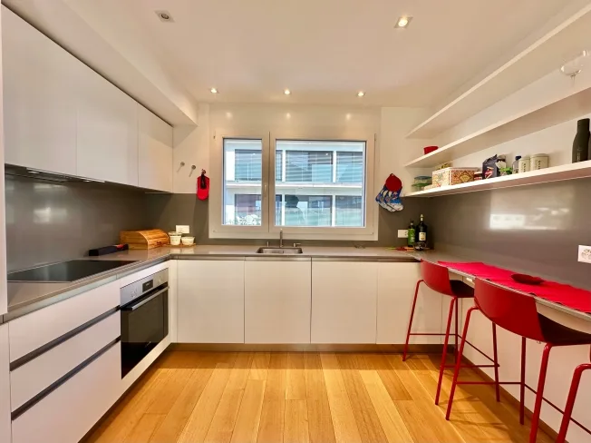 5.5 Zimmer Villa, 6535 Roveredo GR