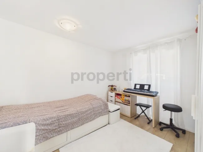 4.5 Zimmer Einfamilienhaus, 6535 Roveredo GR