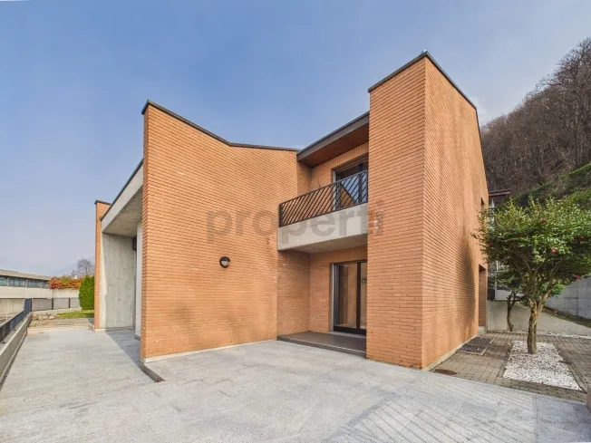 5.5 Zimmer Einfamilienhaus, 6592 S. Antonino