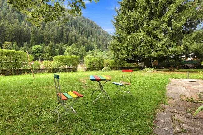 7.5 Zimmer Einfamilienhaus, 6775 Ambrì