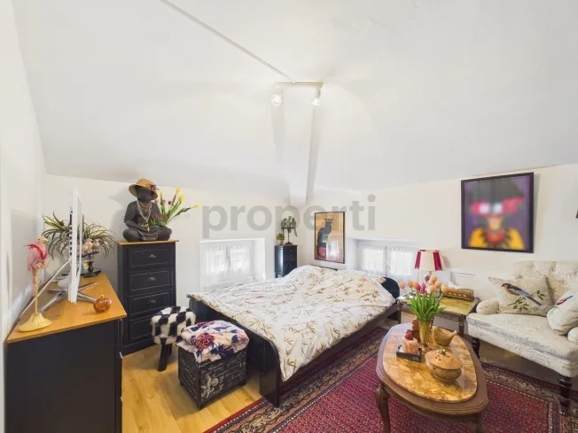 8.5 Zimmer Villa, 6802 Rivera