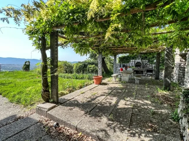 10.5 Zimmer Reihenfamilienhaus, 6865 Tremona