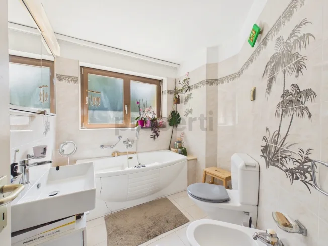 6.5 Zimmer Villa, 6918 Figino
