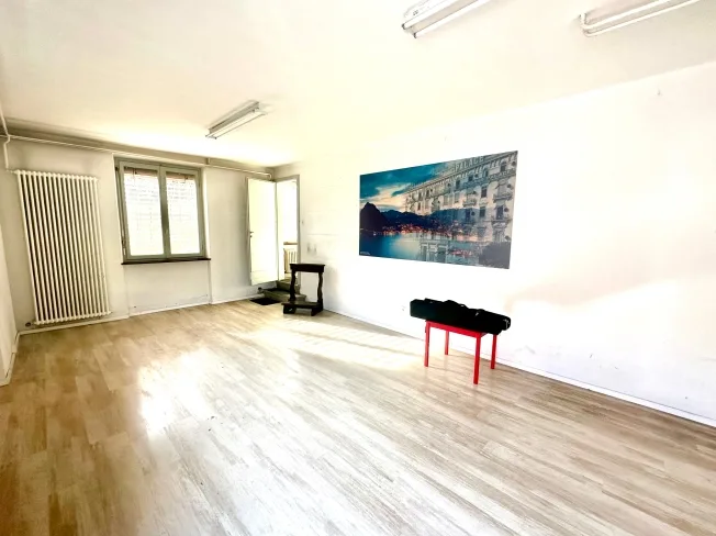 7.5 Zimmer Einfamilienhaus, 6944 Cureglia
