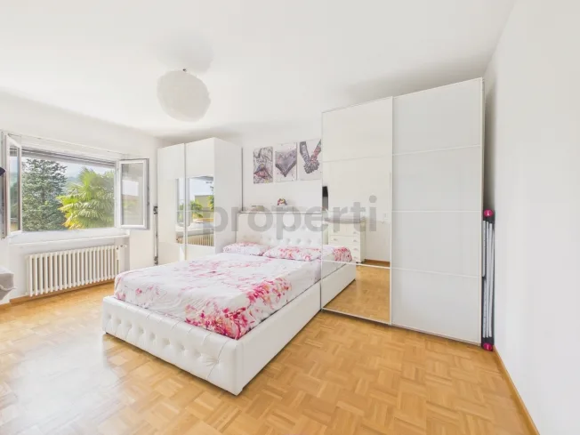 4.5 Zimmer Wohnung, 6965 Cadro