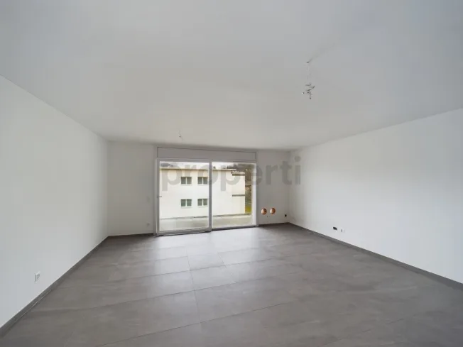 3.5 Zimmer Wohnung, 6987 Caslano