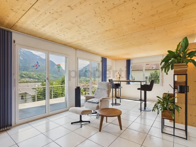 6.5 Zimmer Einfamilienhaus, 7421 Summaprada