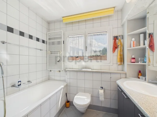6.5 Zimmer Einfamilienhaus, 7421 Summaprada