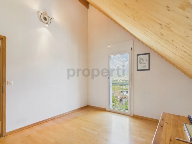 6.5 Zimmer Einfamilienhaus, 7421 Summaprada