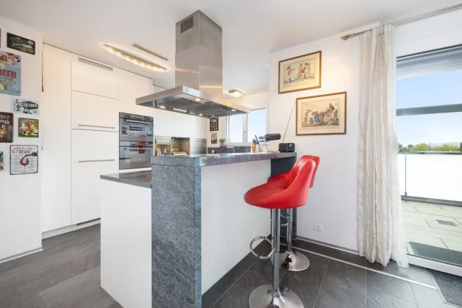 4.5 Zimmer Attikawohnung, 8152 Glattbrugg