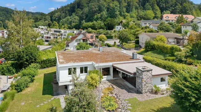 6 Zimmer Einfamilienhaus, 8483 Kollbrunn