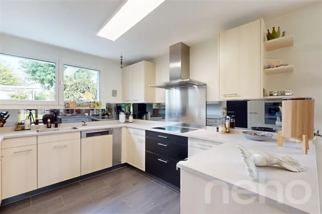 6.5 Zimmer Reihenfamilienhaus in Wollerau – Foto 7 von 10