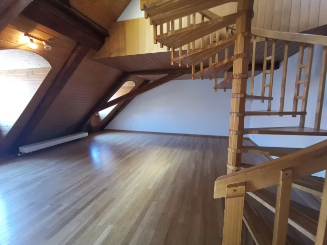 3.5 Zimmer Wohnung, 1630 Bulle
