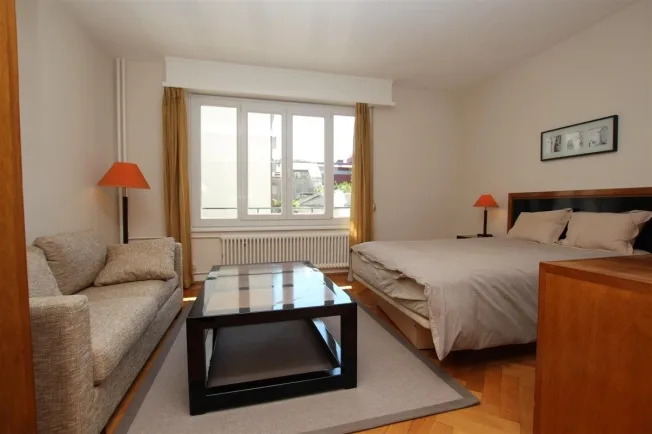 1.5 Zimmer möbl. Wohnobjekt, 1202 Genève