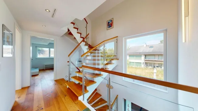 6.5 Zimmer Einfamilienhaus in Schönenbuch – Foto 10 von 12