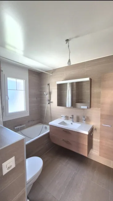 5 Zimmer Wohnung, 1276 Gingins