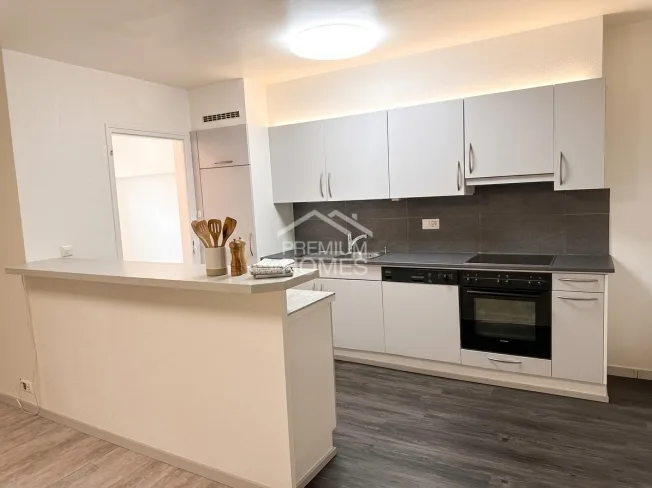 18 Zimmer Einfamilienhaus in La Chaux-de-Fonds – foto 4 di 6