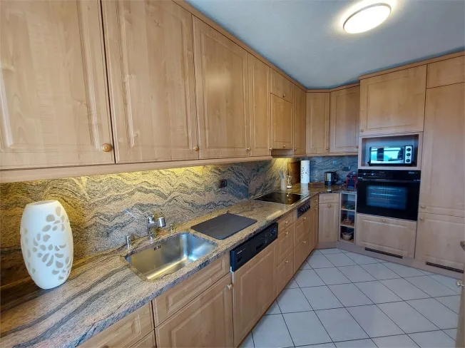 4.5 Zimmer Attikawohnung in Montagnola – foto 8 di 15