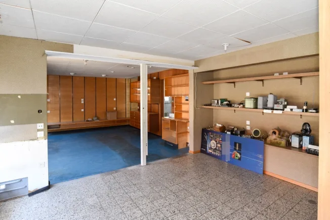 Renovationsobjekt mit Potential für Zweifamilien- oder Wohngewerbehaus – Foto 8 von 18