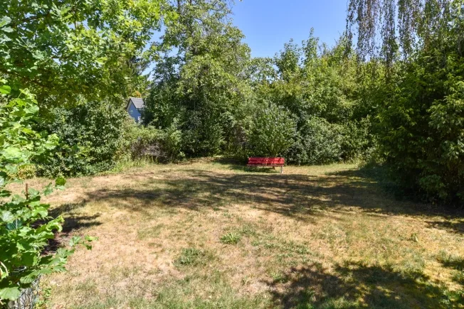 Renovationsobjekt mit Potential für Zweifamilien- oder Wohngewerbehaus – Foto 13 von 18