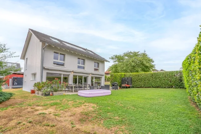 6.5 Zimmer Einfamilienhaus in Chavornay – Foto 4 von 12