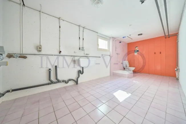 6.5 Zimmer Einfamilienhaus in Commugny | UrbanHome