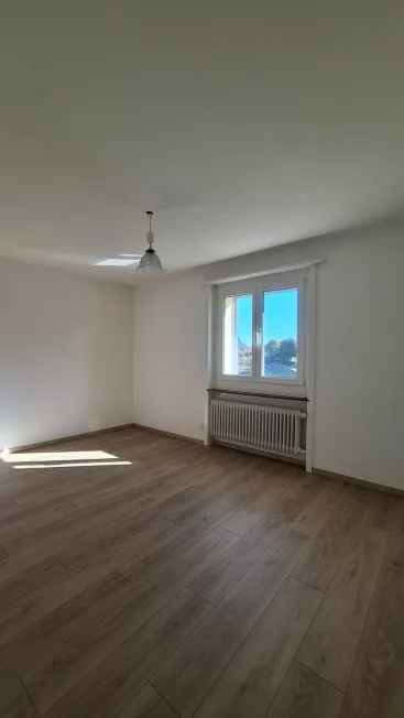 3.5 Zimmer Wohnung in Murten – Foto 3 von 12