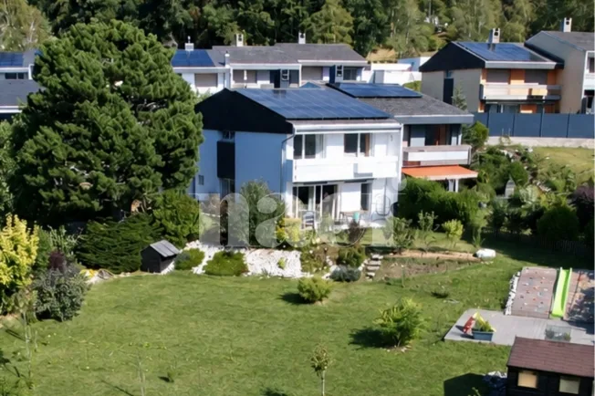 4.5 Zimmer Einfamilienhaus in La Chaux-de-Fonds – foto 10 di 11