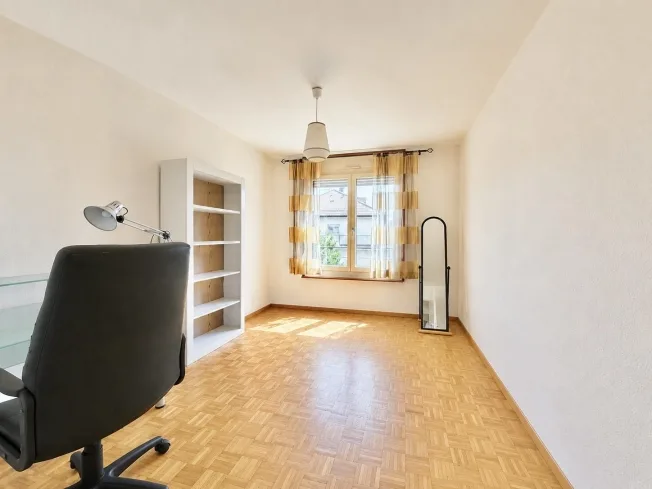 5 Zimmer Wohnung in Genève – Foto 7 von 8