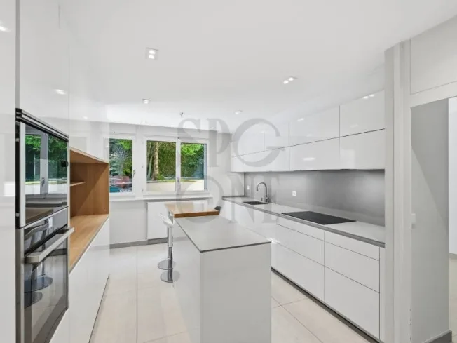 10 Zimmer Einfamilienhaus in Genève – Foto 4 von 7