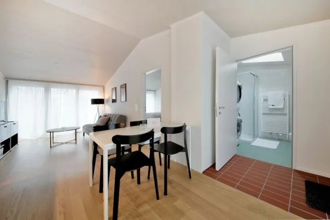 2.5 Zimmer möbl. Wohnobjekt in Winterthur – Foto 3 von 9