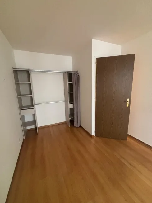 2 Zimmer Wohnung in Genève – Foto 2 von 4