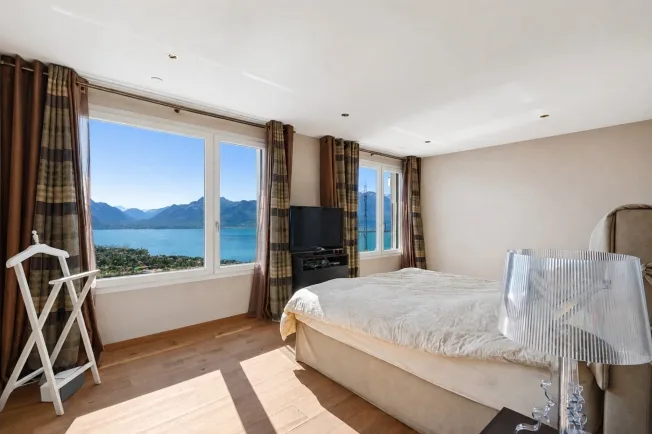 Duplex mit Villencharme und atemberaubendem Blick auf den See – Foto 24 von 26