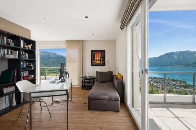 Duplex mit Villencharme und atemberaubendem Blick auf den See – Foto 20 von 26