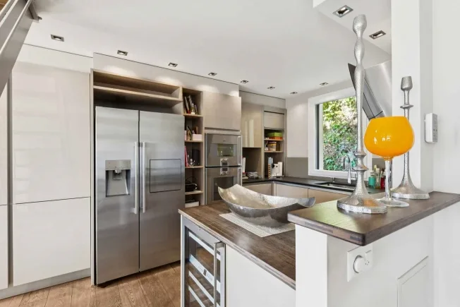 Duplex mit Villencharme und atemberaubendem Blick auf den See – Foto 19 von 26