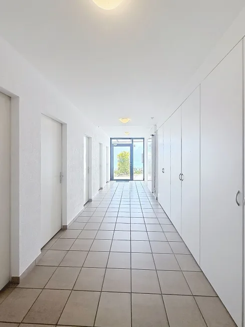 4.5 Zimmer Attikawohnung in Chernex – photo 2 of 13