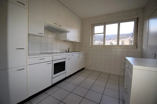 5 Zimmer Wohnung in Peseux – Foto 4 von 9