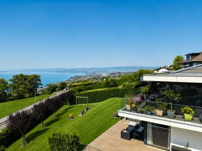 High-standard apartment of over 360 m2 with a view of the lake – photo 14 of 26