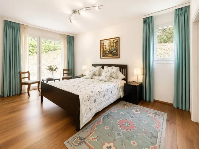 High-standard apartment of over 360 m2 with a view of the lake – photo 25 of 26