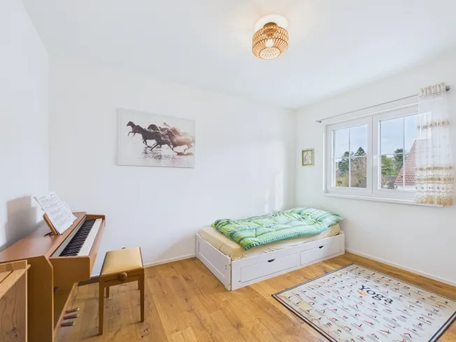 5.5 Zimmer Einfamilienhaus in Fulenbach – photo 8 of 12