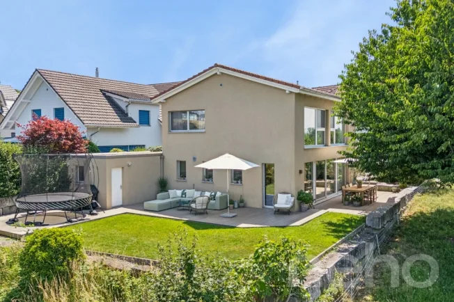 5 Zimmer Einfamilienhaus in Jonen – Foto 2 von 12