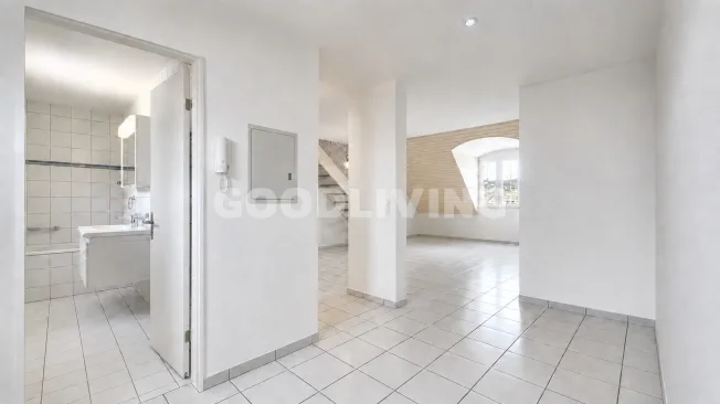 2.5 Zimmer Dachwohnung in Klingnau – Foto 2 von 6