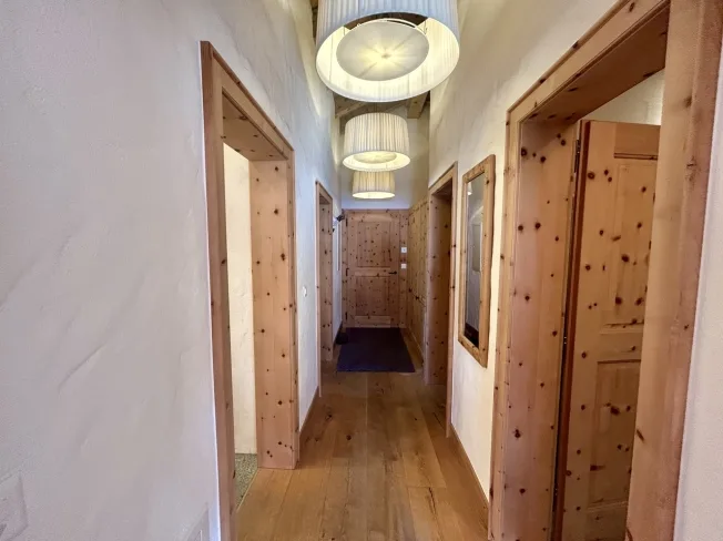 4.5 Zimmer Wohnung, 7512 Champfèr